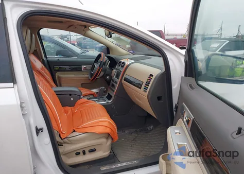 2010 Lincoln Mkx from USA, damaged, VIN 2LMDJ6JCXABJ09284